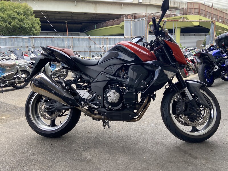 Мотоцикл Kawasaki Z1000