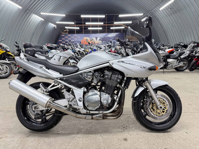 Мотоцикл Suzuki GSF1200S Bandit