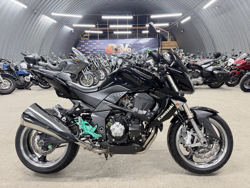 Мотоцикл Kawasaki Z1000