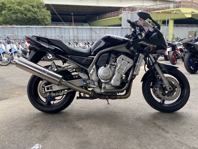 Мотоцикл Yamaha FZS1000