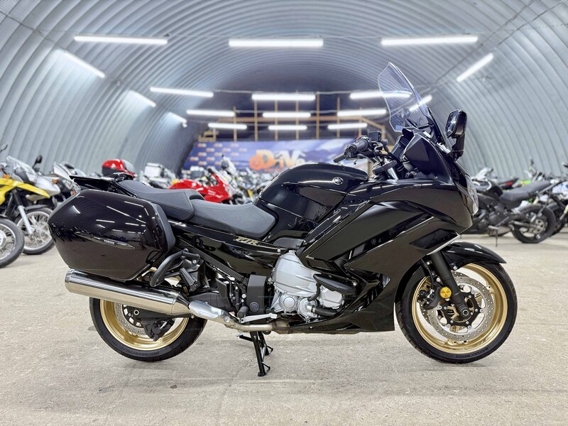 Мотоцикл Yamaha FJR1300