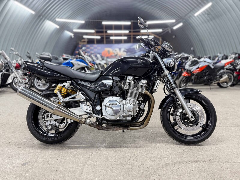 Мотоцикл Yamaha XJR1300