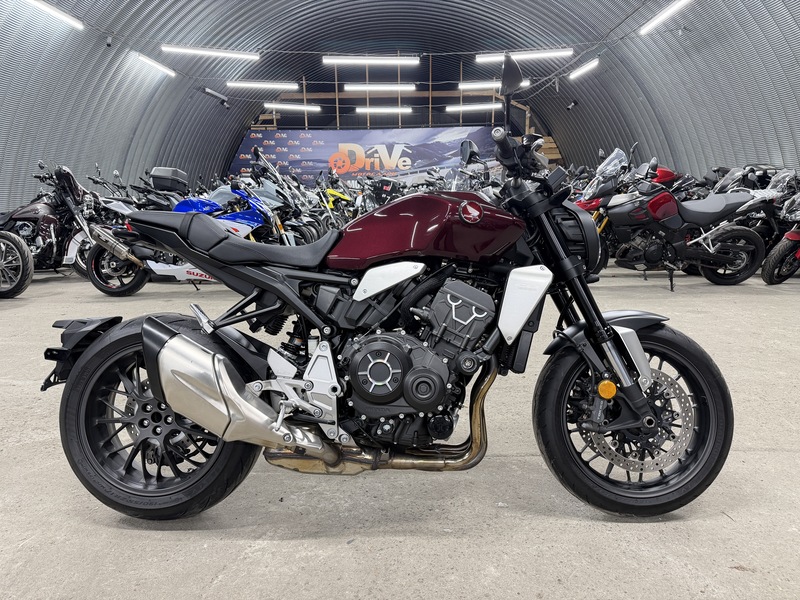 Мотоцикл Honda CB1000R