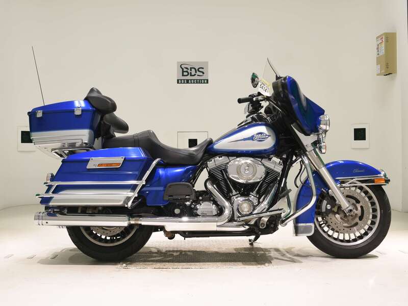 Мотоцикл Harley-Davidson Electra Glide FLHTC1580