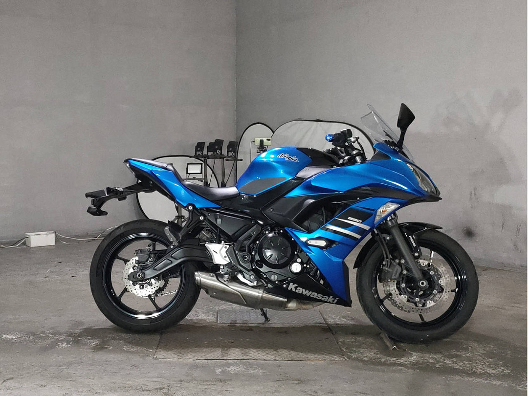 Мотоцикл Kawasaki Ninja 650