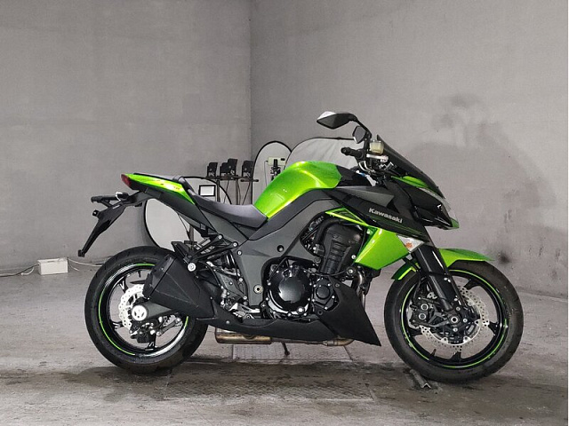 Мотоцикл Kawasaki Z1000
