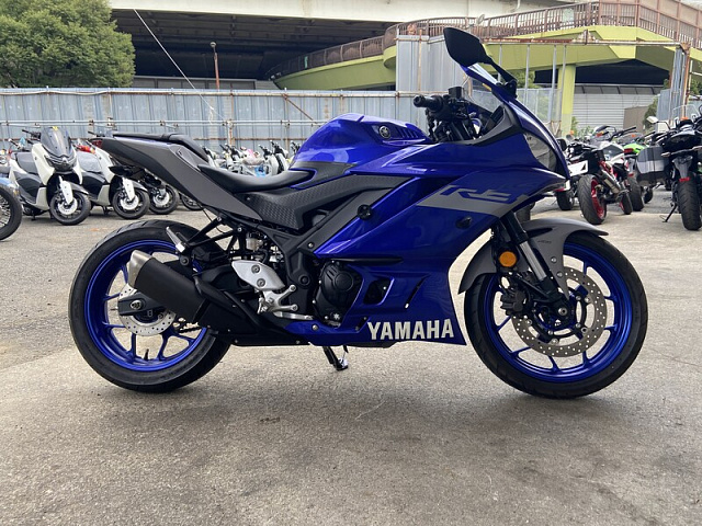 Мотоцикл Yamaha YZF-R3
