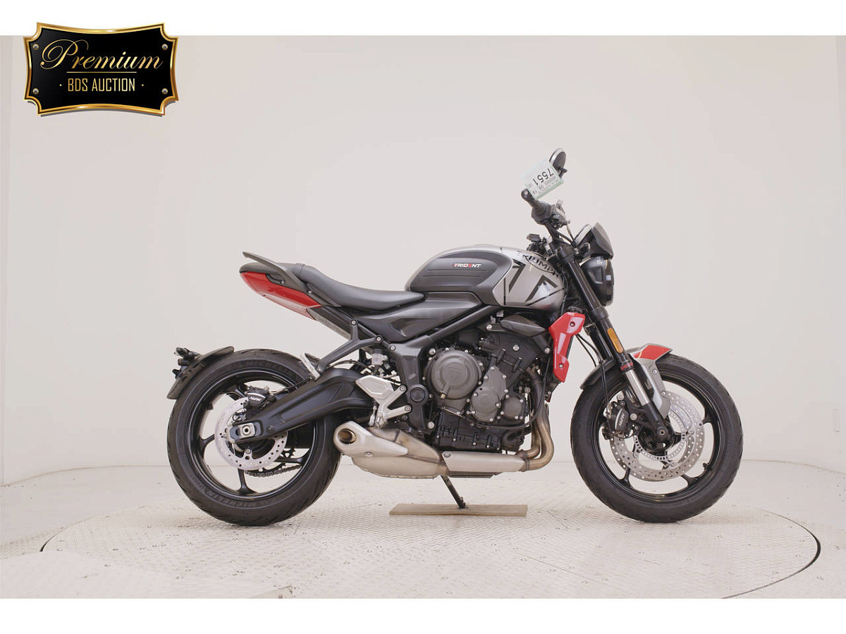 Мотоцикл Triumph Trident 660