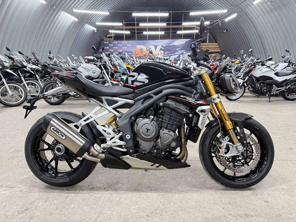 Мотоцикл Triumph Speed Triple 1200 RS