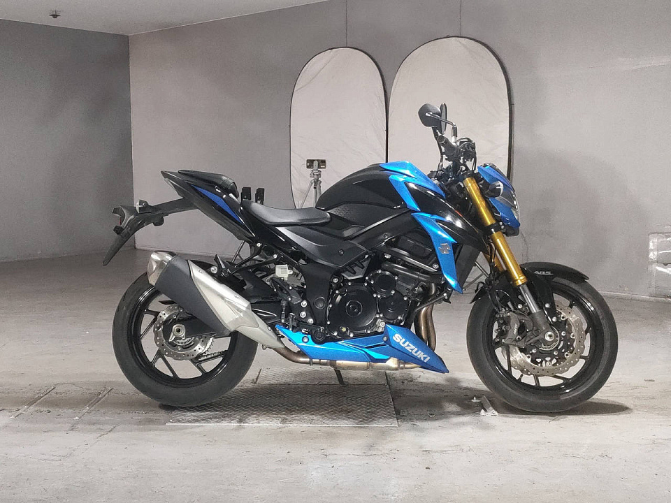 Мотоцикл Suzuki GSX-S750
