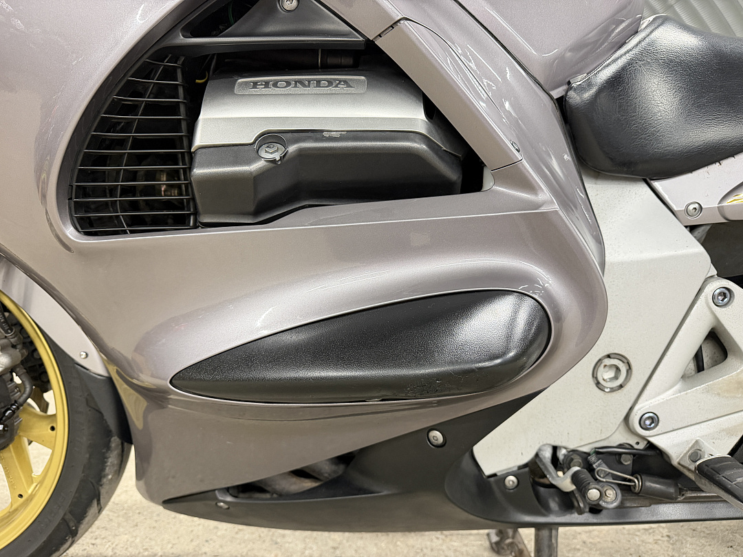 Мотоцикл Honda ST1300 Pan European