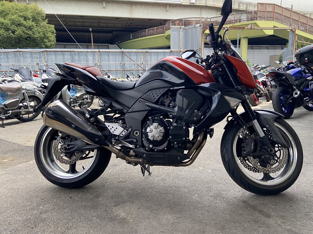 Мотоцикл Kawasaki Z1000