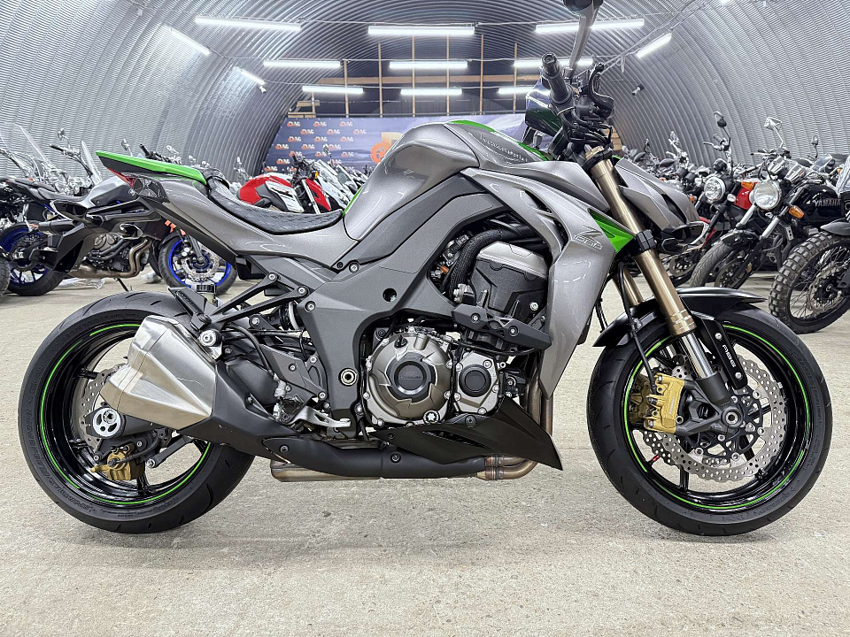 Мотоцикл Kawasaki Z1000
