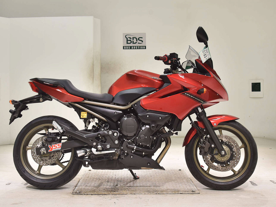 Мотоцикл Yamaha XJ6 Diversion S