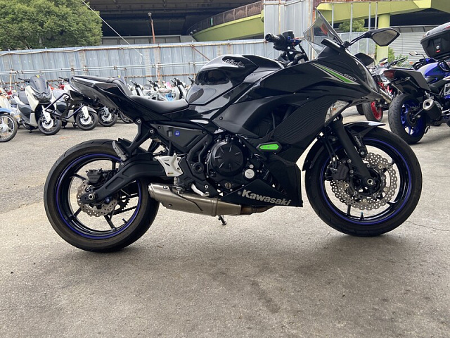 Мотоцикл Kawasaki Ninja 650