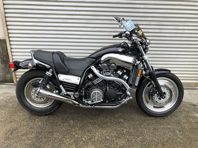 Мотоцикл Yamaha V-Max 1200