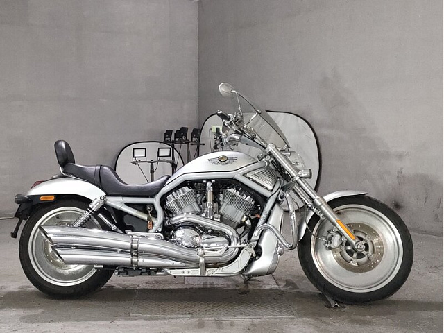 Мотоцикл Harley-Davidson V-Rod VRSCA1130