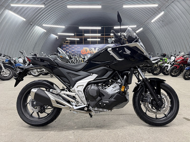 Мотоцикл Honda NC750XD