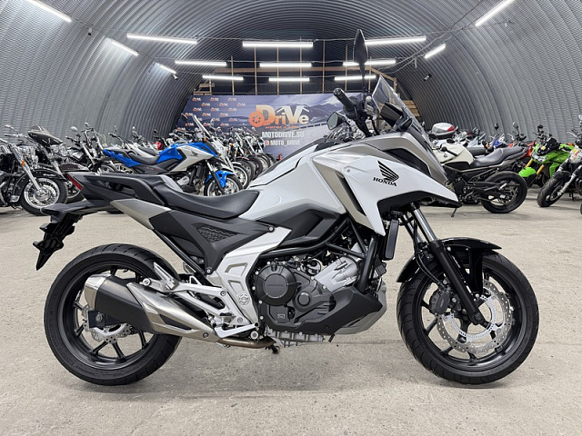 Мотоцикл Honda NC750X