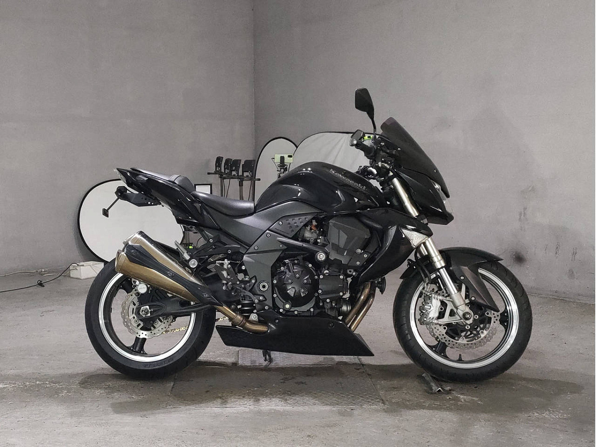 Мотоцикл Kawasaki Z1000