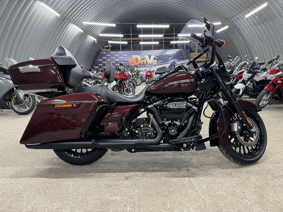 Мотоцикл Harley-Davidson Road King Special FLHRX1870