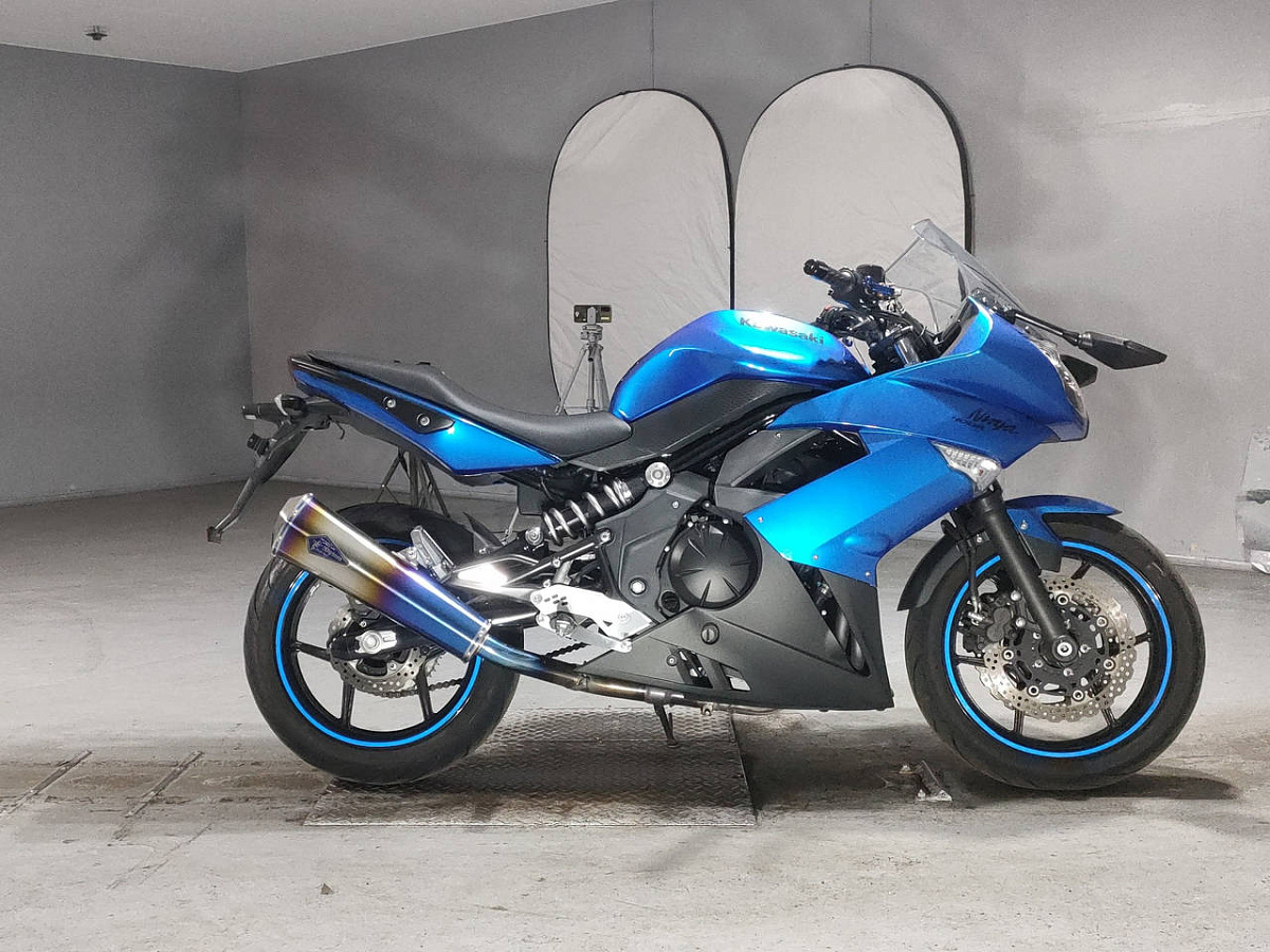 Мотоцикл Kawasaki Ninja 400R