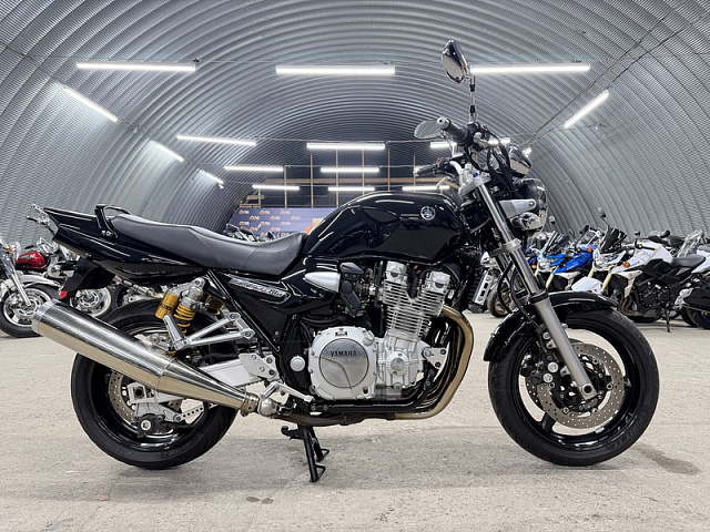 Мотоцикл Yamaha XJR1300