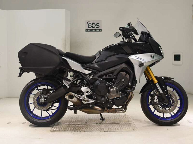 Мотоцикл Yamaha MT-09 Tracer GT