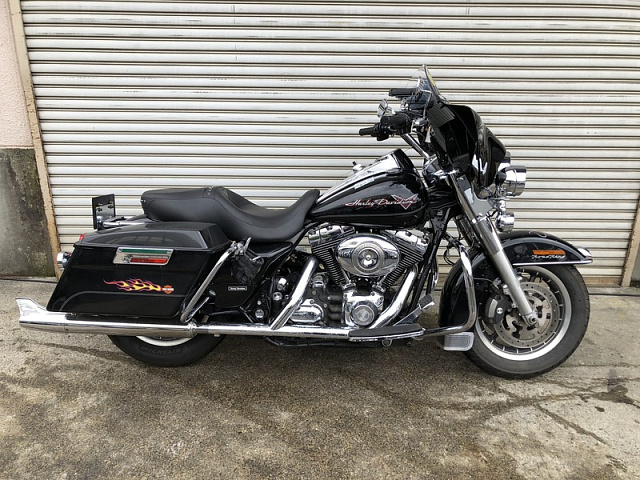 Мотоцикл Harley-Davidson Road King FLHR1580
