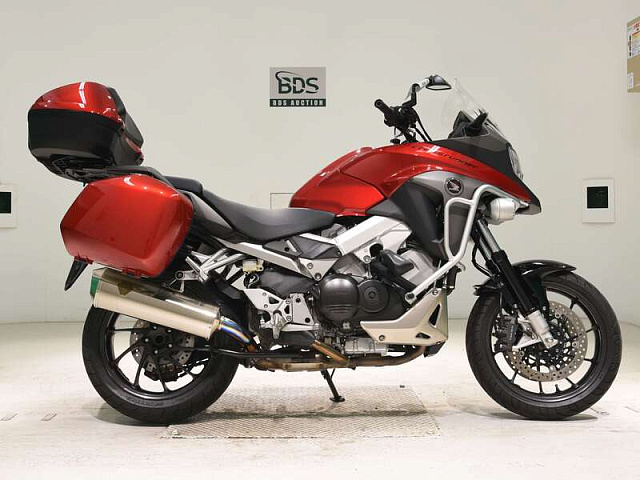Мотоцикл Honda VFR800X Crossruner