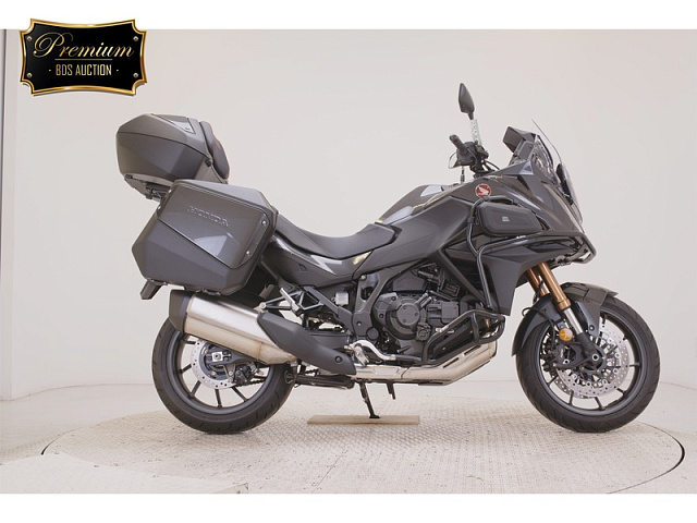 Мотоцикл Honda NT 1100